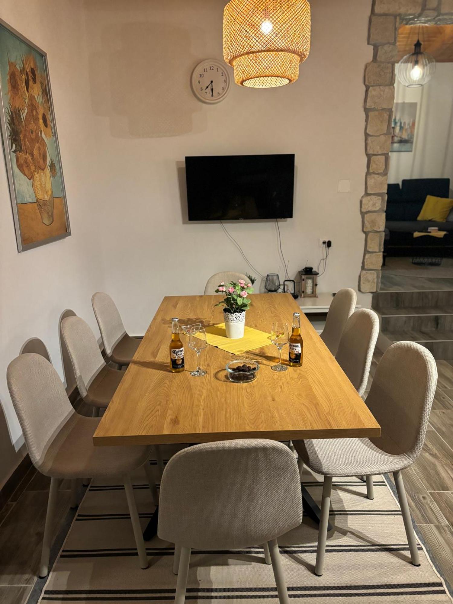 Luxury House Ivan With 4 Bedrooms Divojevici Extérieur photo