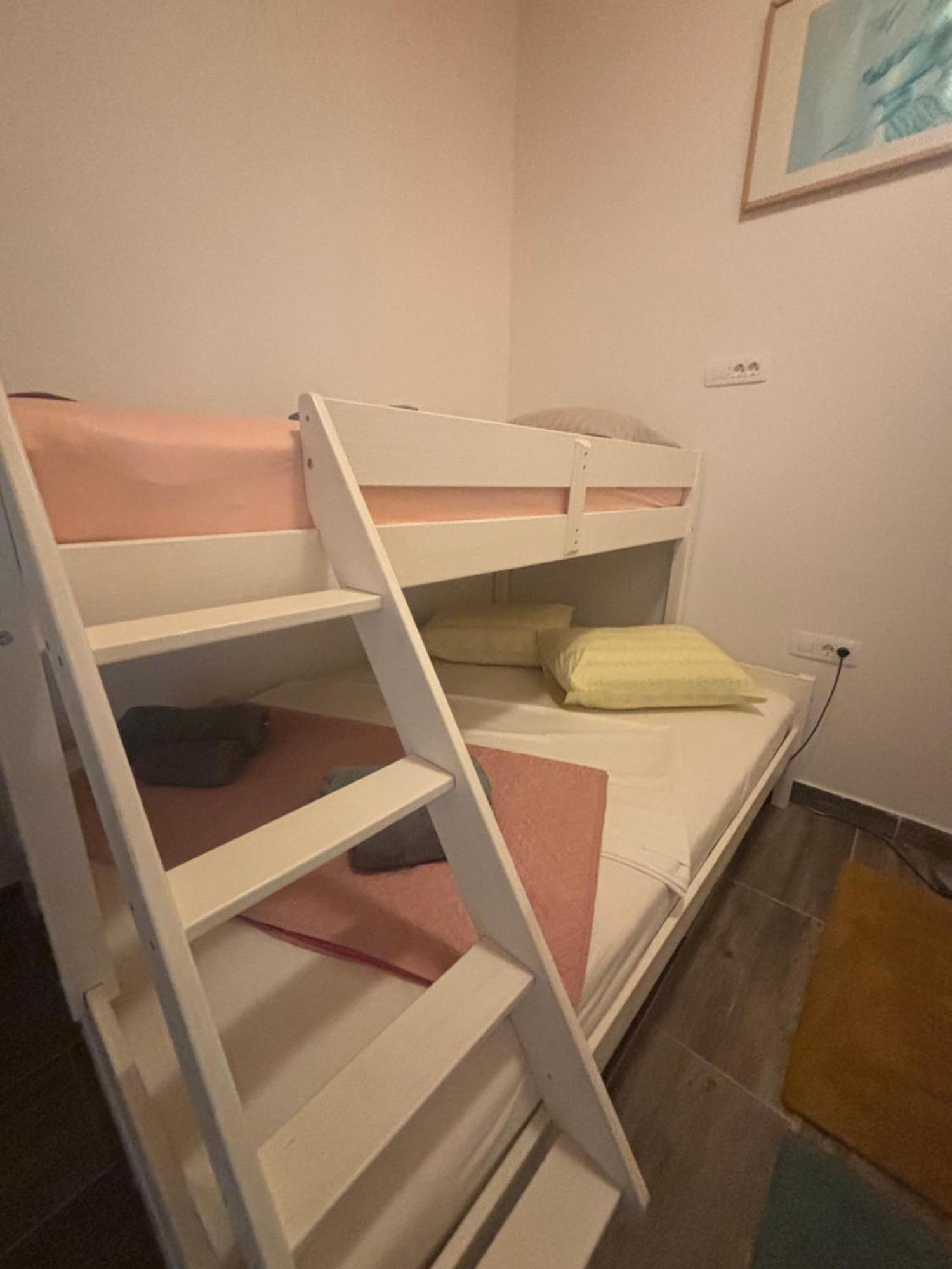 Luxury House Ivan With 4 Bedrooms Divojevici Extérieur photo